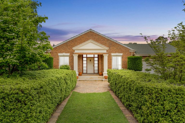 28 Ayers-Fowler Street, NICHOLLS  ACT  2913