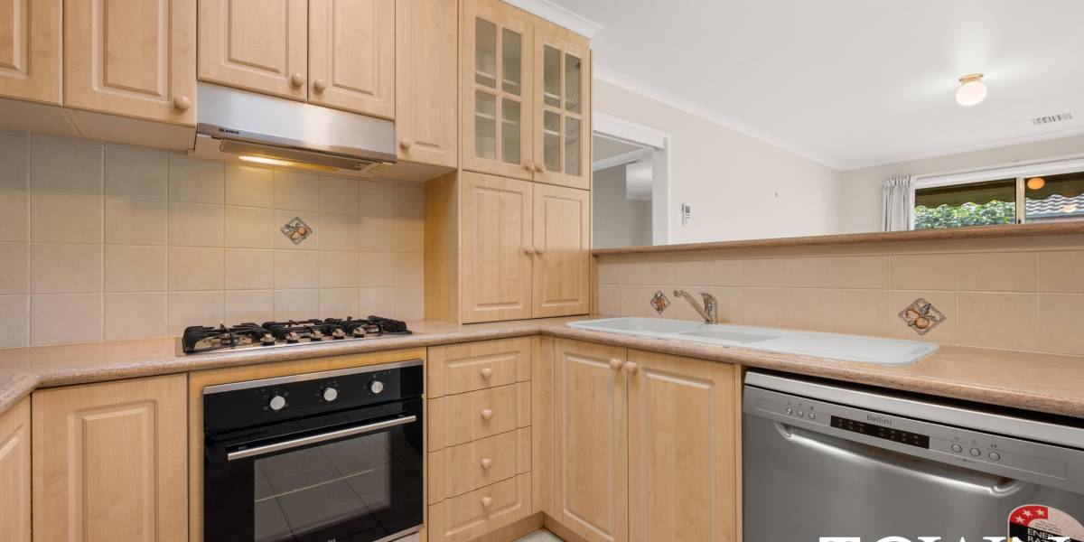 2 Slight Place, HOLT, ACT 2615 AUS