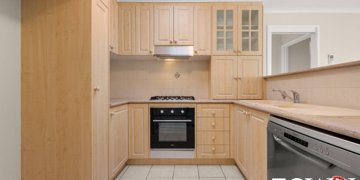 2 Slight Place, HOLT, ACT 2615 AUS