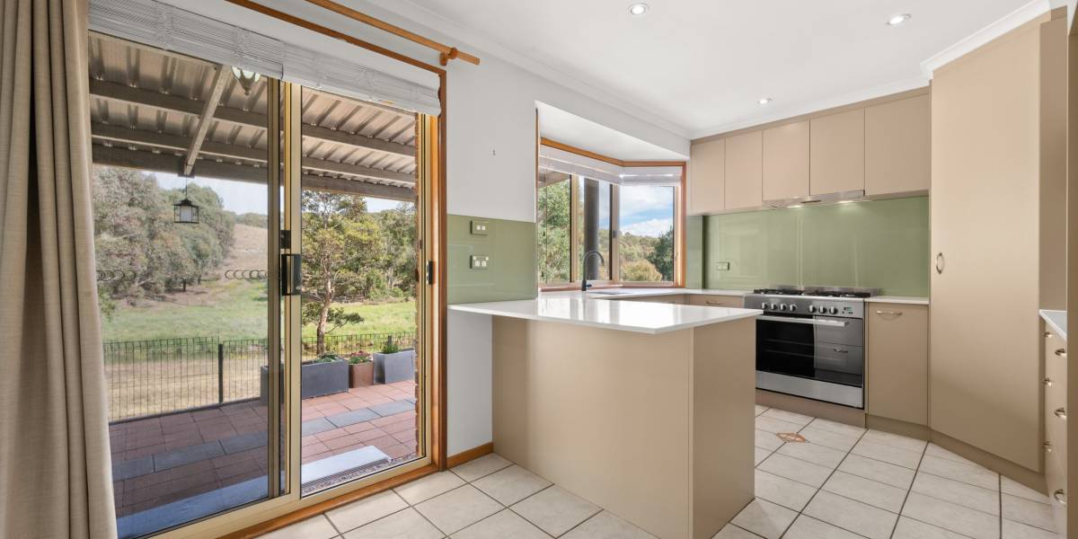 52 Kangaroo Close, NICHOLLS, ACT 2913 AUS