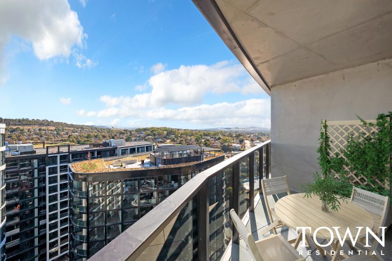 1503/2 Furzer Street, PHILLIP  ACT  2606
