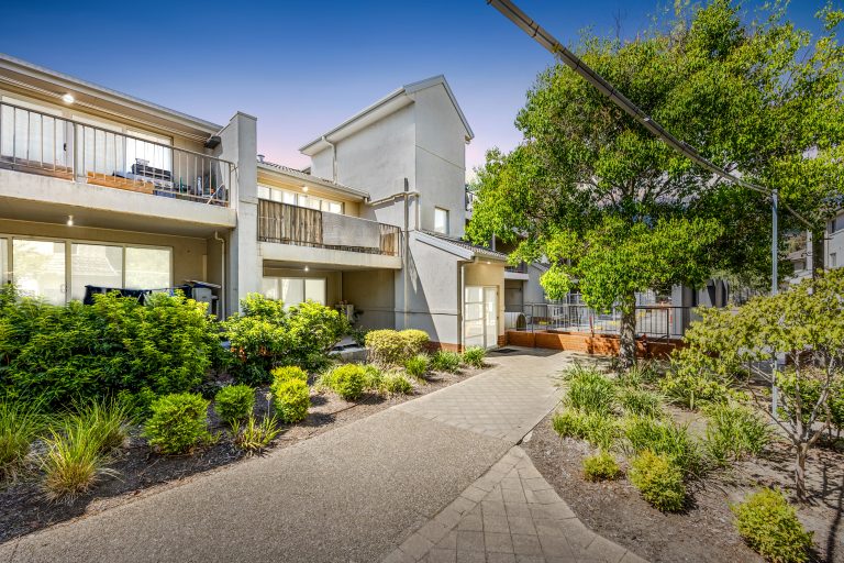 36/20 Federal Highway, WATSON  ACT  2602