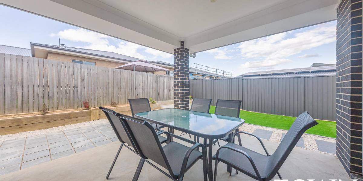32 Robin Boyd Crescent, TAYLOR, ACT 2913 AUS