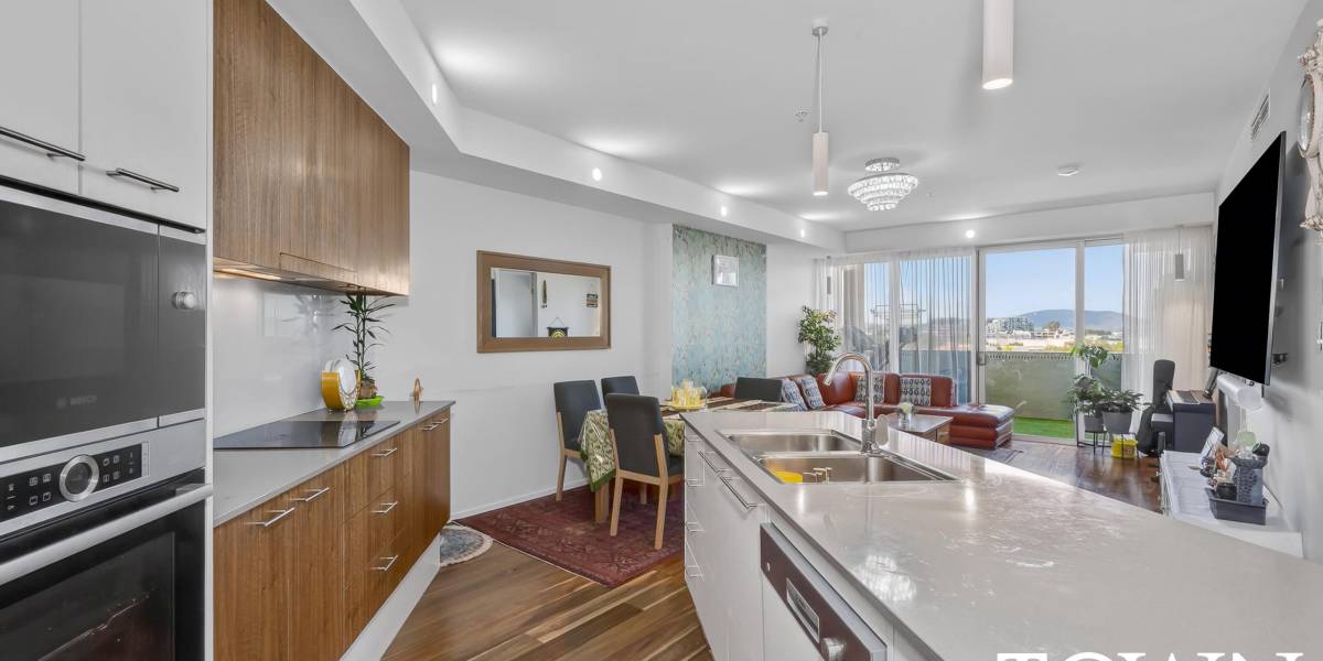 305/102 swain street, GUNGAHLIN, ACT 2912 AUS
