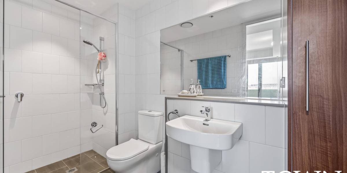 305/102 swain street, GUNGAHLIN, ACT 2912 AUS