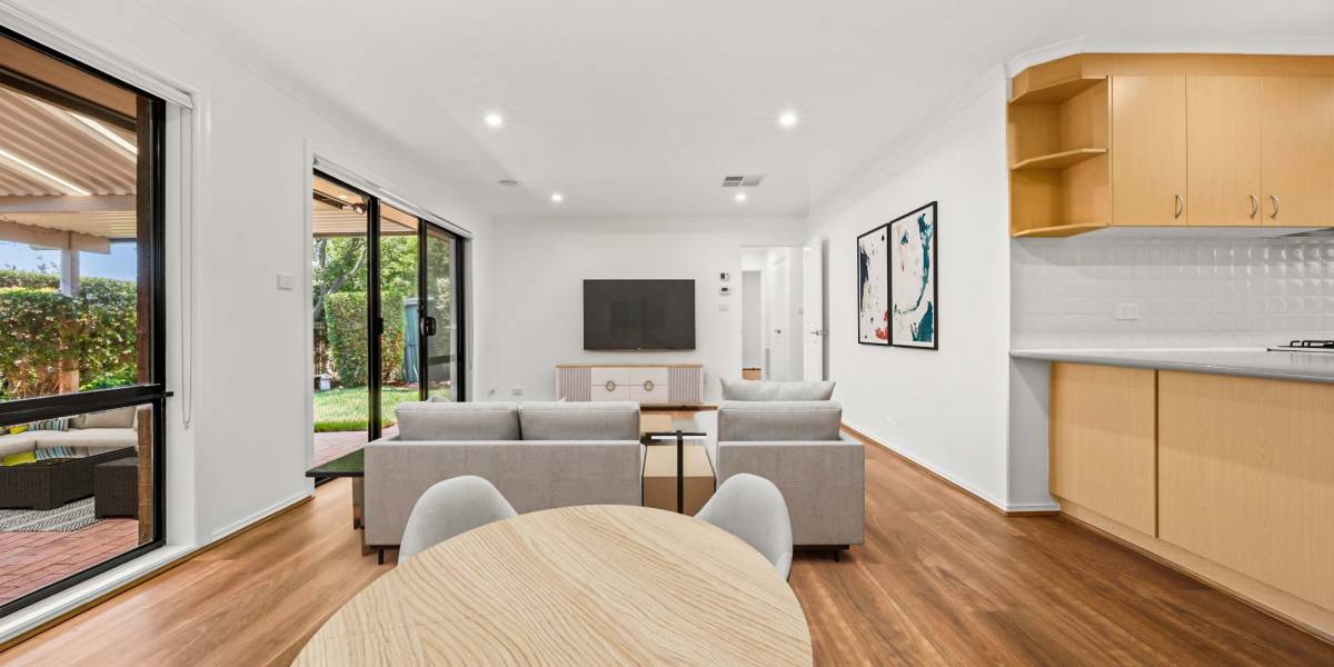 32 Hollingsworth Street, GUNGAHLIN, ACT 2912 AUS