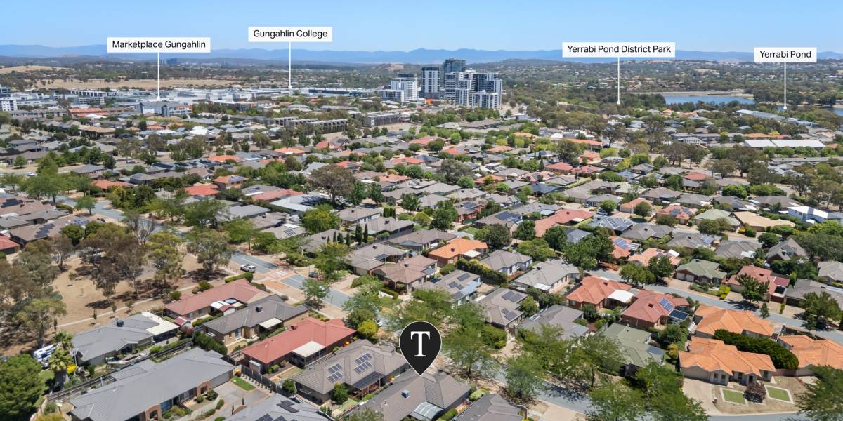 32 Hollingsworth Street, GUNGAHLIN, ACT 2912 AUS