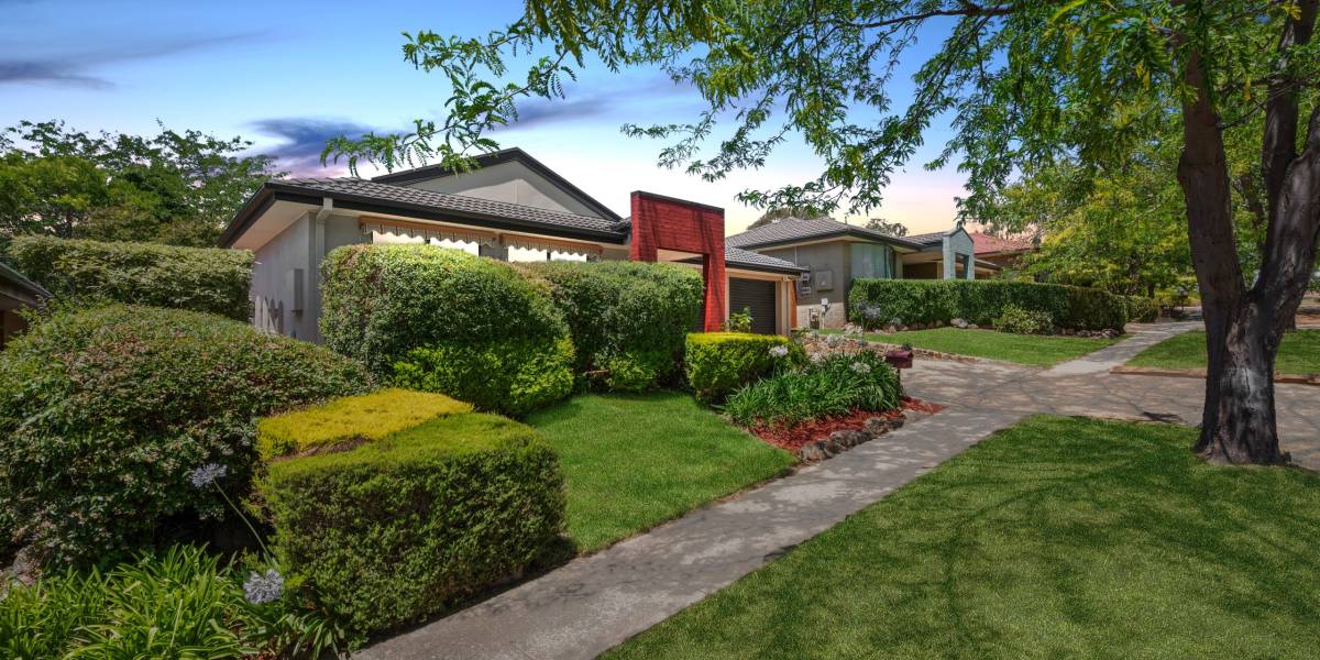 32 Hollingsworth Street, GUNGAHLIN, ACT 2912 AUS