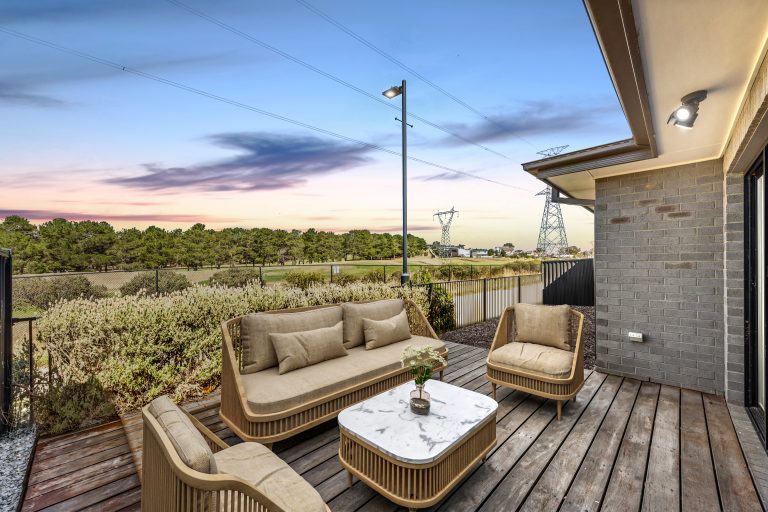 86 Lionel Rose Street, HOLT  ACT  2615