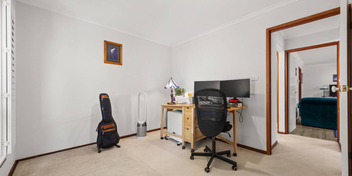 6 Clear Street, PALMERSTON, ACT 2913 AUS