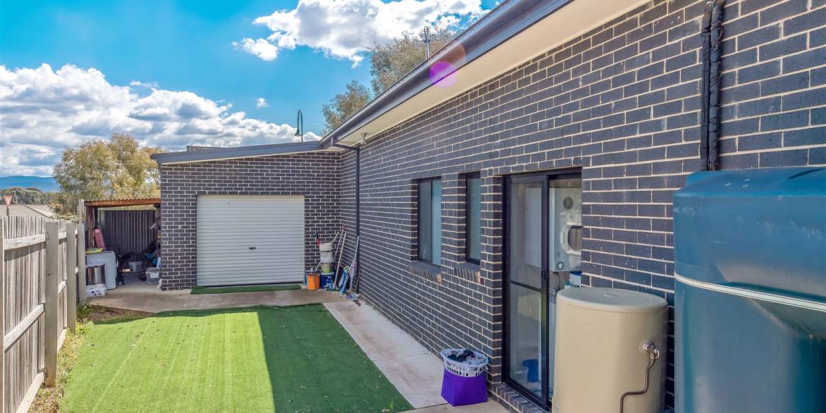 16 MacFarlane Burnet Avenue, MACGREGOR, ACT 2615 AUS